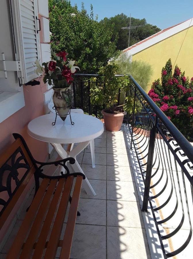 Elenh House Apartment Аргостолион Екстериор снимка