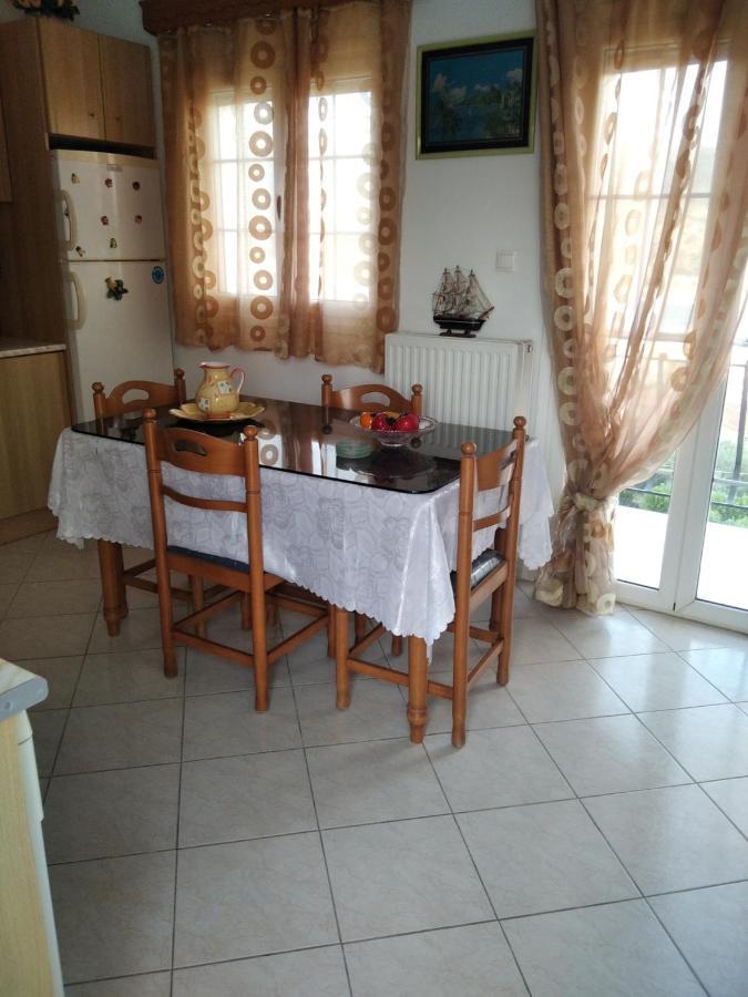 Elenh House Apartment Аргостолион Екстериор снимка